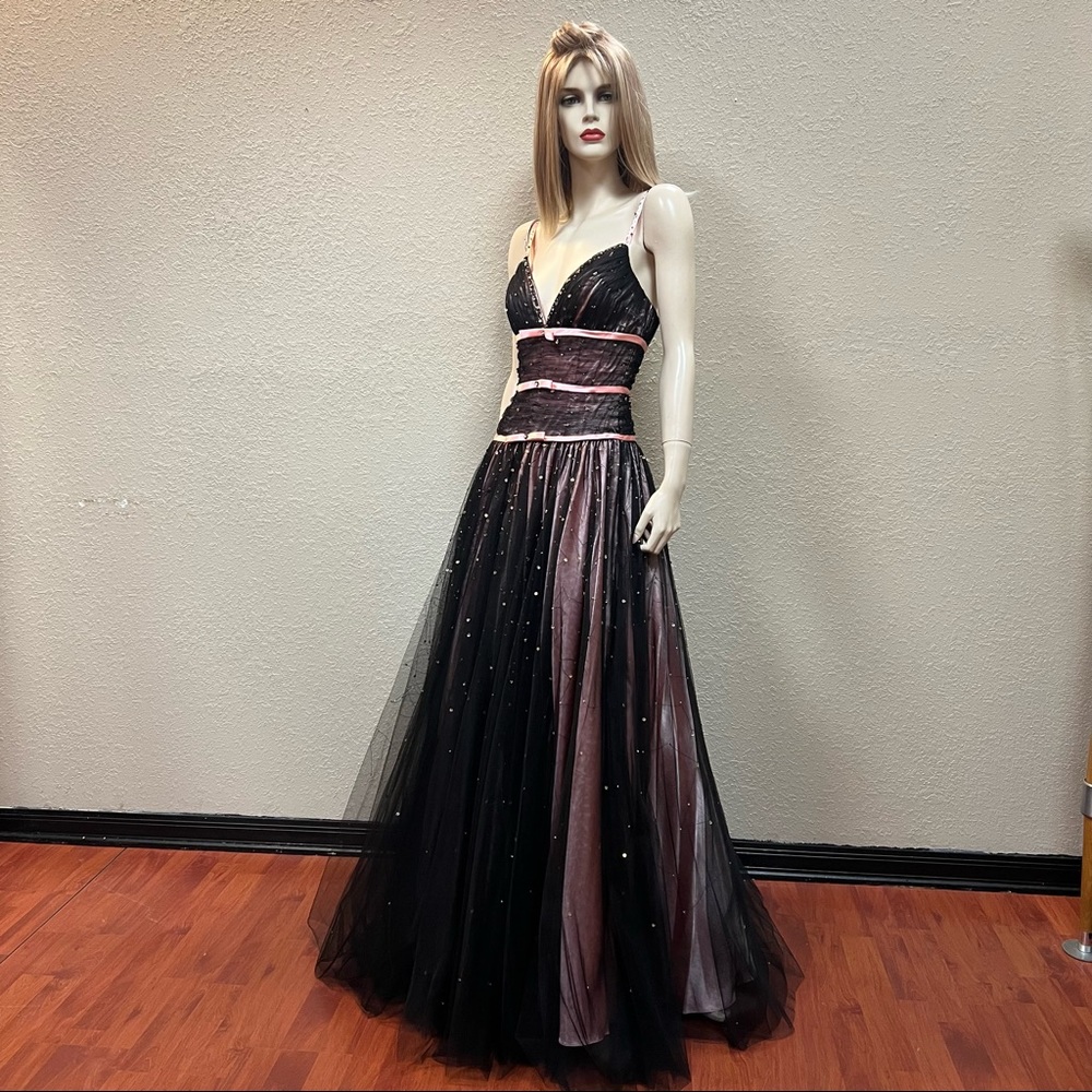Black interstellar prom dress